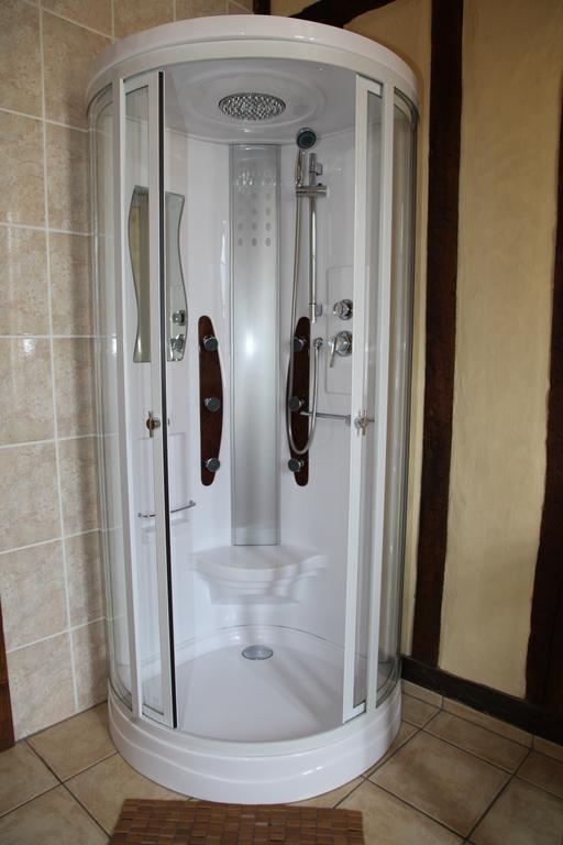 Cafe De France Bed & Breakfast Eauze Rom bilde